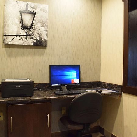 Best Western Crown Inn & Suites - Batavia Exteriör bild