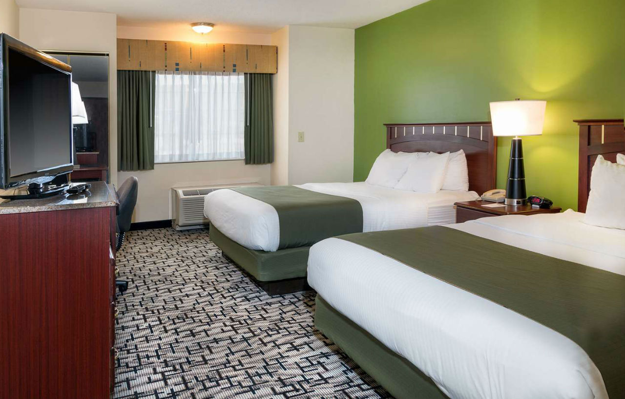 Best Western Crown Inn & Suites - Batavia Exteriör bild